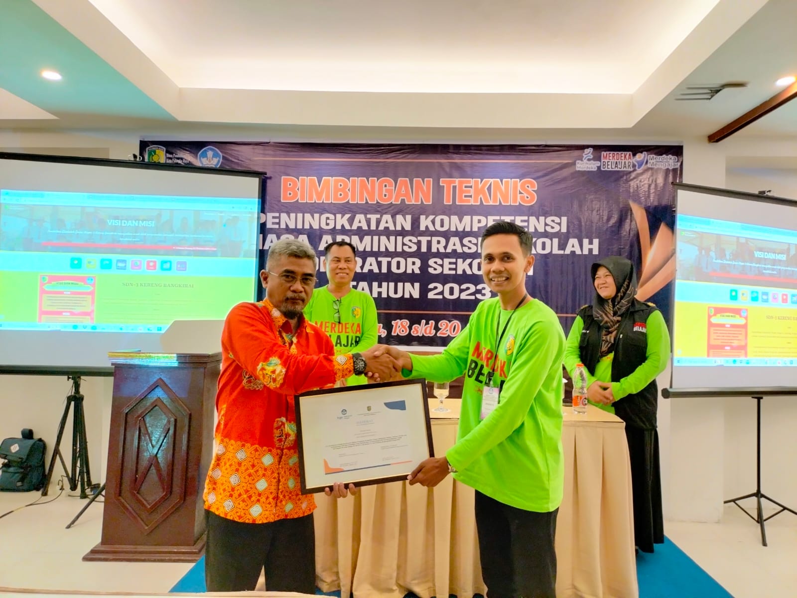 SDN 3 Kereng Bangkirai Raih Predikat Website Sekolah Terbaik